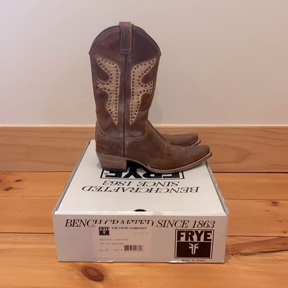 Frye Daisy Duke Brown and Cream Snakeskin Boots